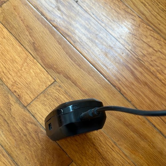 Aikela X-10 Wireless Earbuds Led Charging Case - Picture 5 of 5